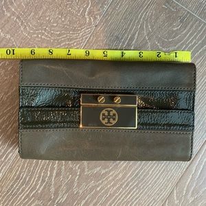 Authentic Tory Burch Clutch
